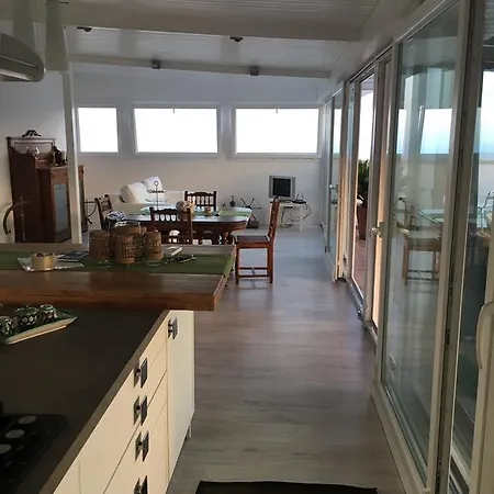 阿迪克天堂公寓